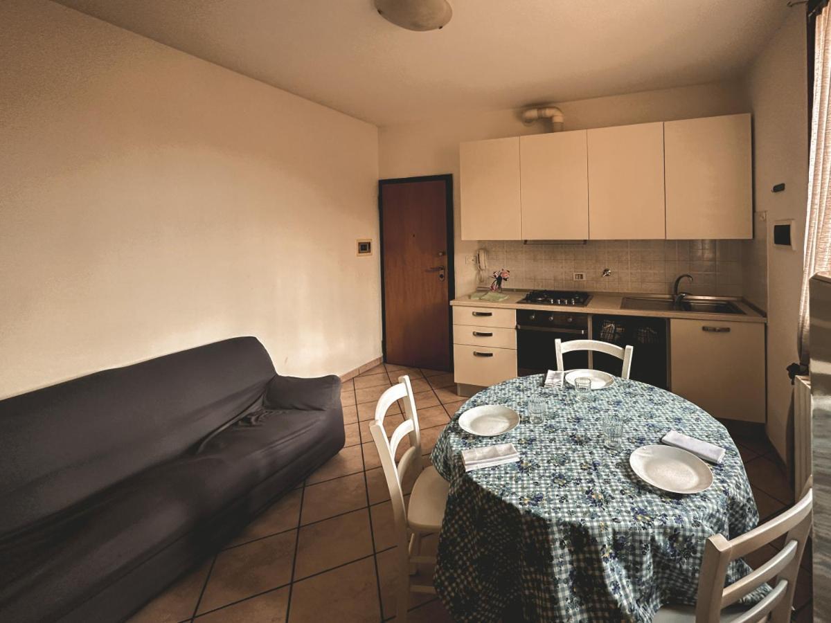 Casa Vacanze Medicina Luaran gambar